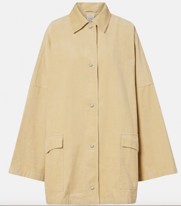 Allrounder! Cordjacke von Totême über Mytheresa. Claudia Bessler Stylist Frankfurt am Main