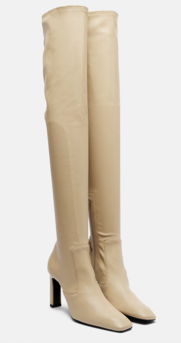 Auf die Wunschliste! Overknee-Stiefel von Tôteme über Mytheresa. Claudia Bessler Stylist Frankfurt am Main